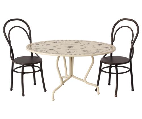 Maileg Tisch mit Stühlen