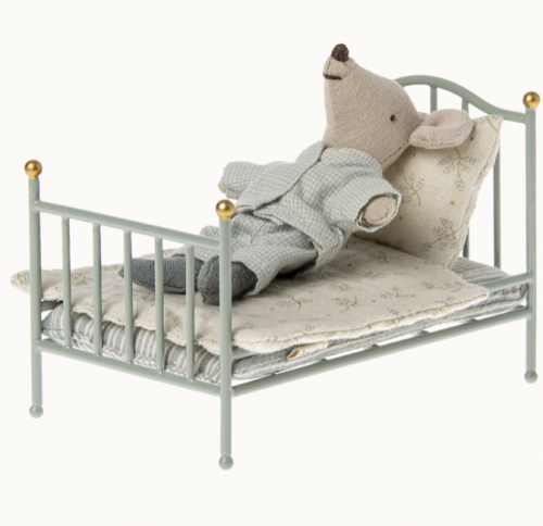 Maileg vintage Bett Maus minze bei your little kingdom  03
