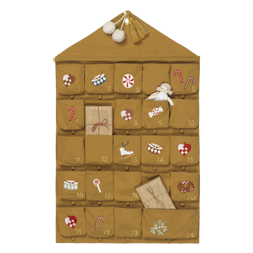 Adventskalender bestickt von Fabelab Waldtiere bei your little kingdom Dekobeispiel